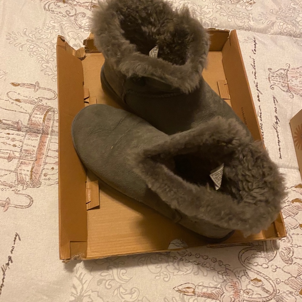 Uggs